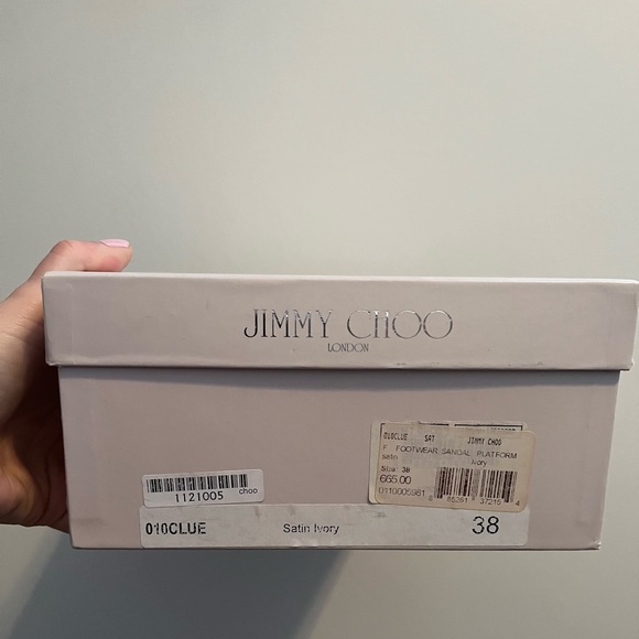 Ivory satin Jimmy Choo Clue peep toe sling back. Size 38. - Picture 3 of 5